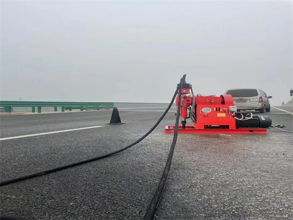 丰泽马路路基路面开裂下沉注浆加固灌浆