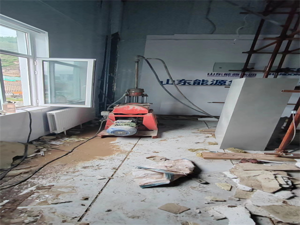 丰泽地基基础下沉墙体裂缝加固注浆顶升施工